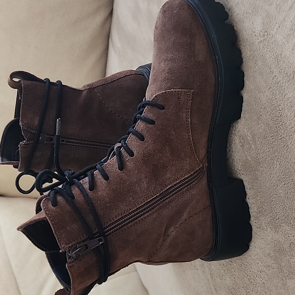Matisse Chocolate Brown Platform Boots - Picture 7 of 13